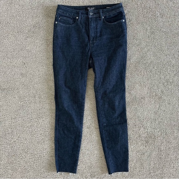 Judy Blue High Waist Tummy‎ Control Raw Hem Skinny Denim Jeans 88703 Size 9/29 - Picture 1 of 7